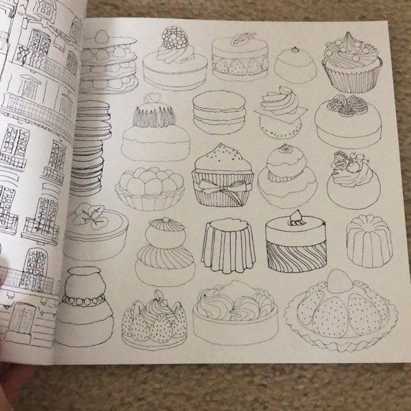 Secret Paris Color your way to calm - Picture 5 of 9